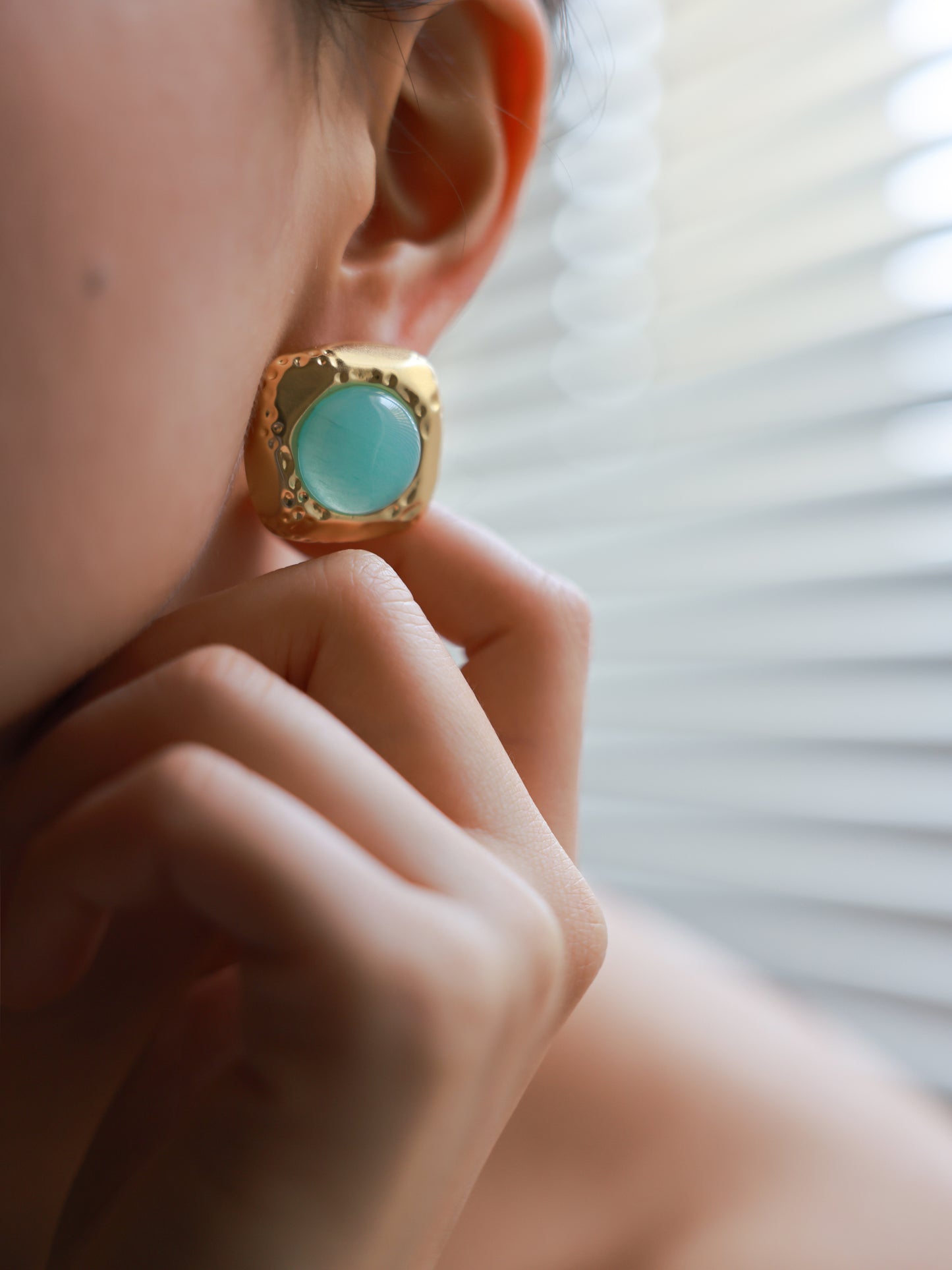 Retro small square stud earrings