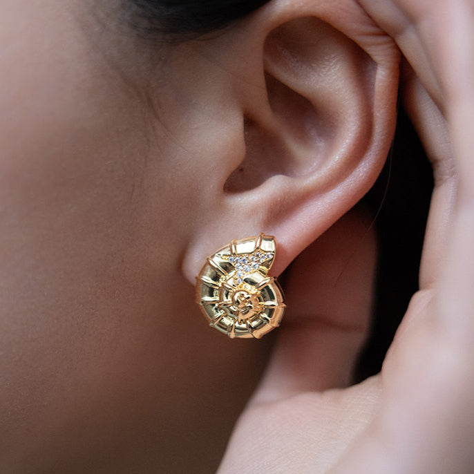 Hallucinogenic Nautilus Earrings-Golden