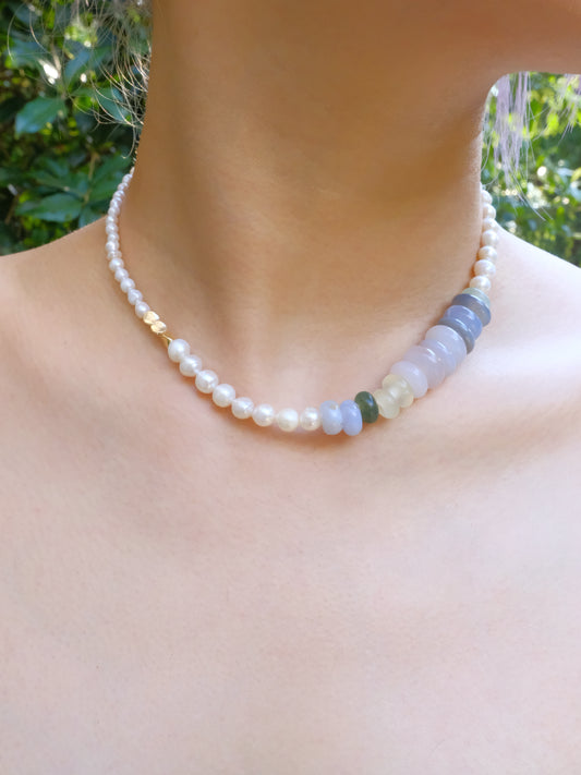 Desolate Healing Style Baroque Pearl Necklace